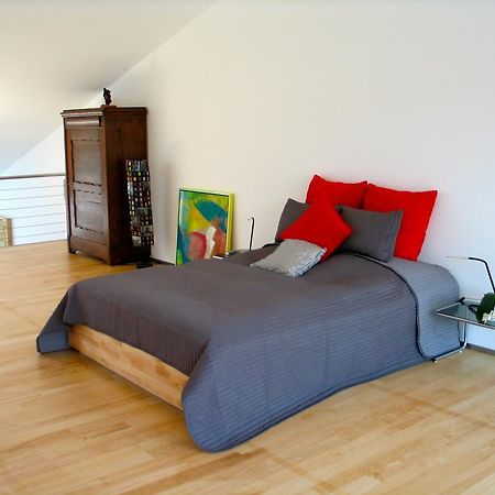 Artist'S Loft Zur Maloya Διαμέρισμα Ormalingen Δωμάτιο φωτογραφία